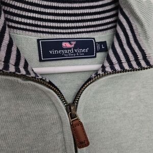 Vineyard Vines L Large Mens light weight quarter zip sweater green